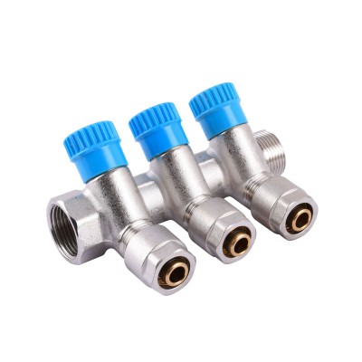 Колектор CRISTAL 3/4Gх1/2*16 - 3-ої (під 35 *) з перекриттям (NM-1016) Колектор CRISTAL 3/4Gх1/2*16 - 3-ої (під 35 *) з перекриттям (NM-1016)